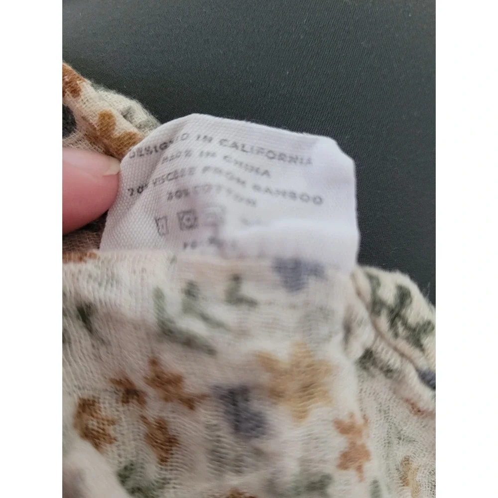 Brave Little Ones Bamboo Muslin Swaddle Blanket Earthy Floral 47x47 Cream #7